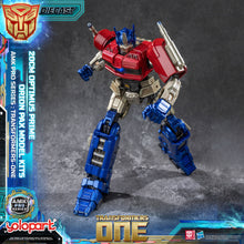Load image into Gallery viewer, PRO - ORDER: TRANSFORMERS ONE: AMK PRO Series-Final Form Optimus Prime/ORION PAX Model Kit