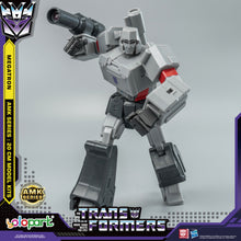 將圖片載入圖庫檢視器 PRE-ORDER : TRANSFORMERS GENERATION ONE: AMK Series 20cm Megatron Model Kit