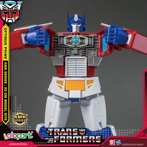 PRE-ORDER : TRANSFORMERS GENERATION ONE: AMK Series 20cm Optimus Prime Model Kit