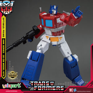 PRE-ORDER : TRANSFORMERS GENERATION ONE: AMK Series 20cm Optimus Prime Model Kit