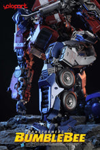 Load image into Gallery viewer, BUMBLEBEE THE MOVIE : IIES 24&quot; Earth Mode Optimus Prime